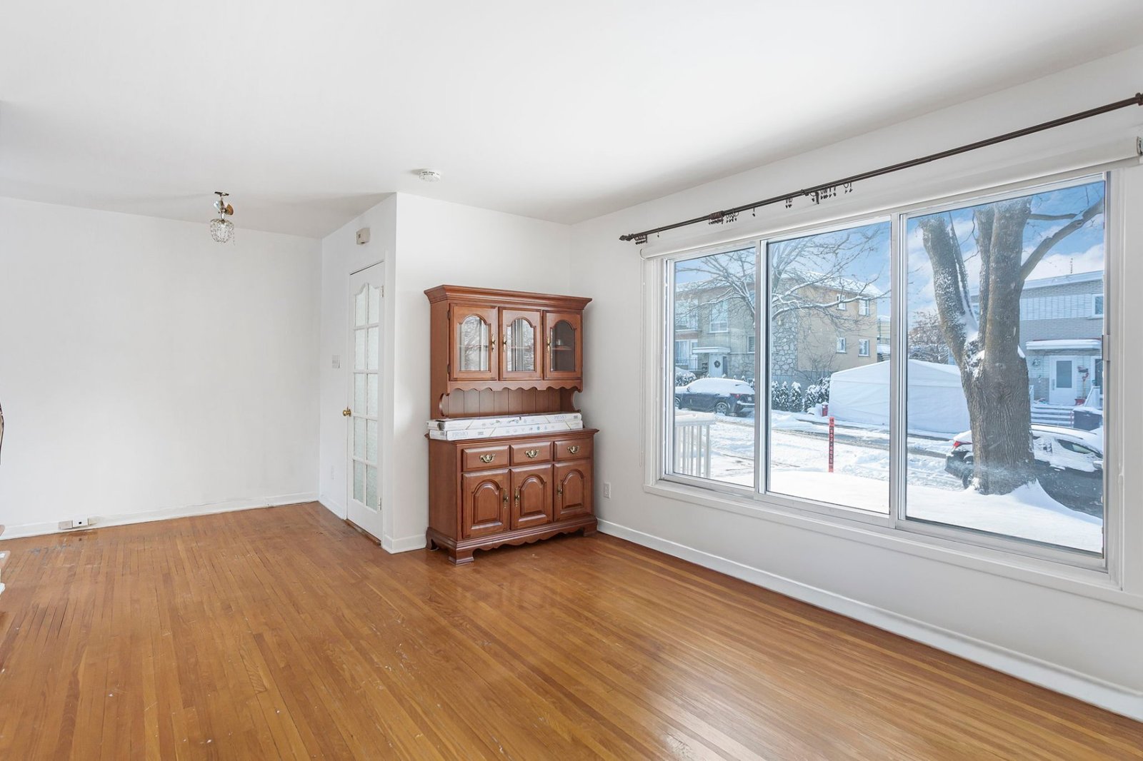 Photo — 12795 Av. Veuillot, Montréal (Montréal-Nord)